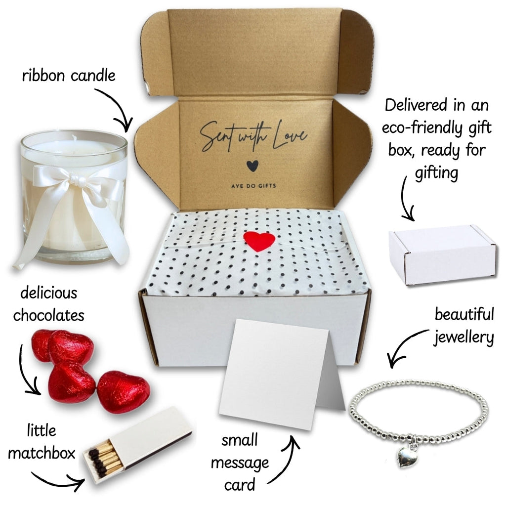 Merry & Bright Gift Hamper with Bracelet