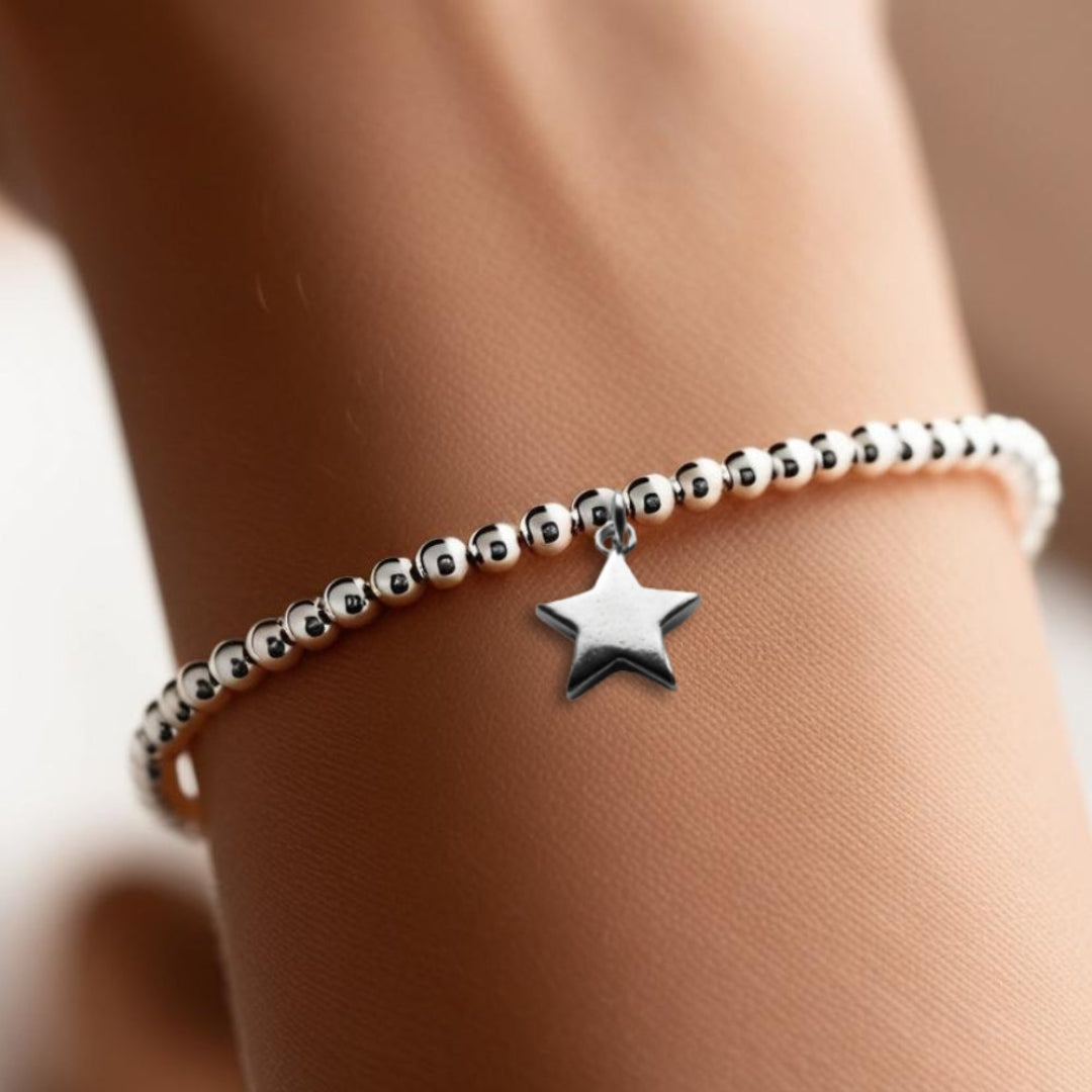Merry & Bright Gift Hamper with Bracelet