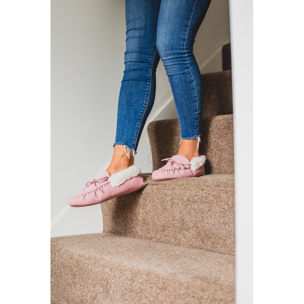 Women's Sheepskin Moccasin Slippers