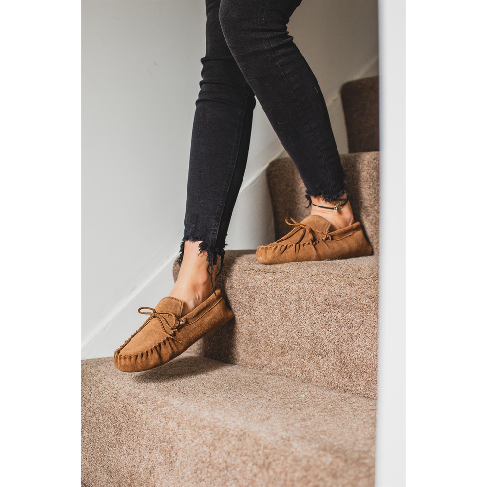 Men's Sheepskin Moccasin Slippers